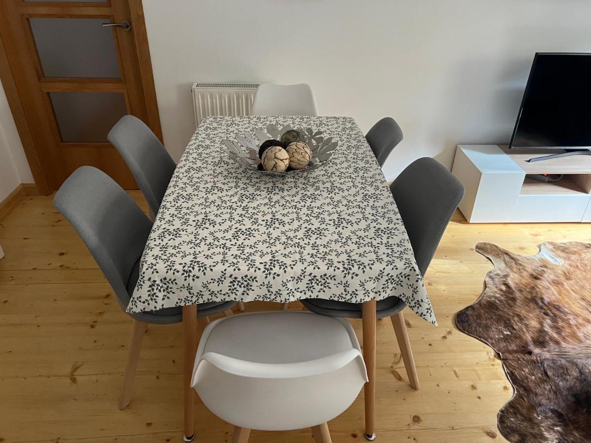 Apartamento Luga Castiello de Jaca Buitenkant foto
