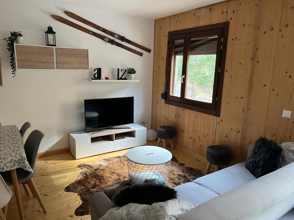 Apartamento Luga Castiello de Jaca Buitenkant foto
