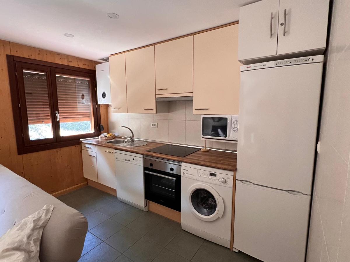 Apartamento Luga Castiello de Jaca Buitenkant foto